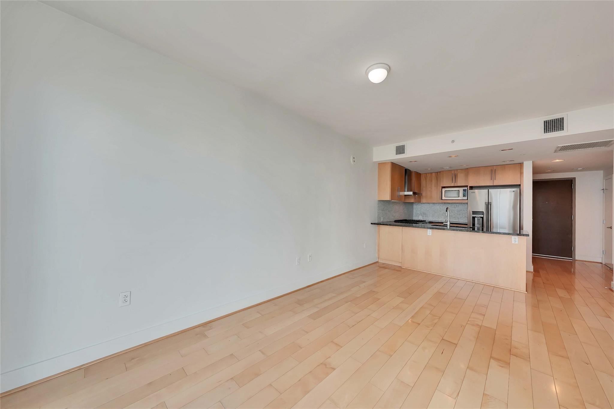 300 Bowie St #1502 Property Photo 4