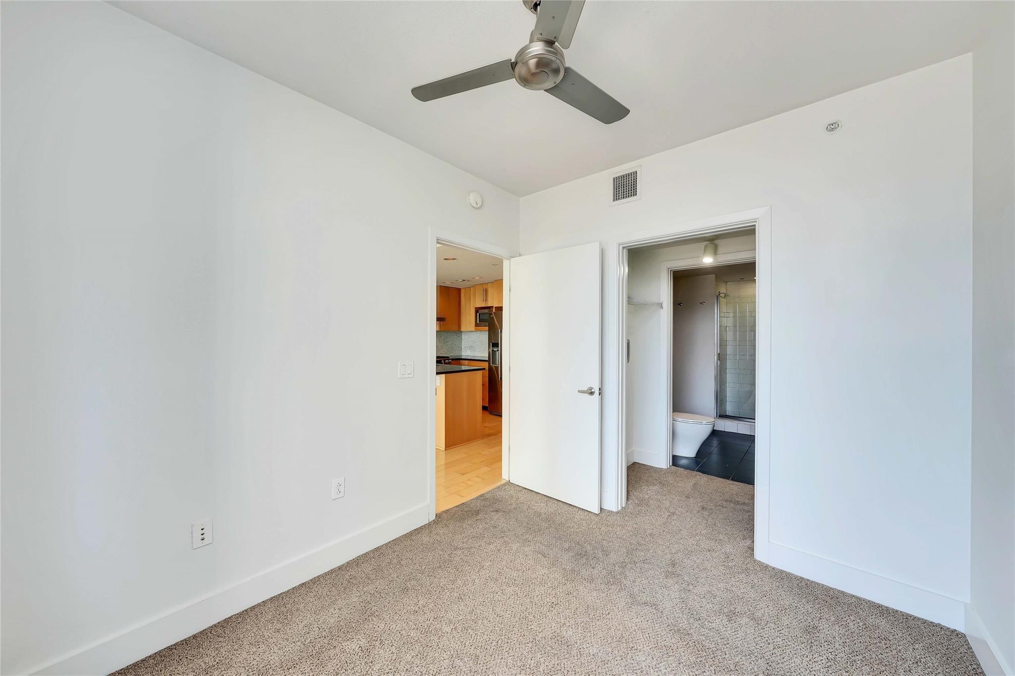 300 Bowie St #1502 Property Photo 9