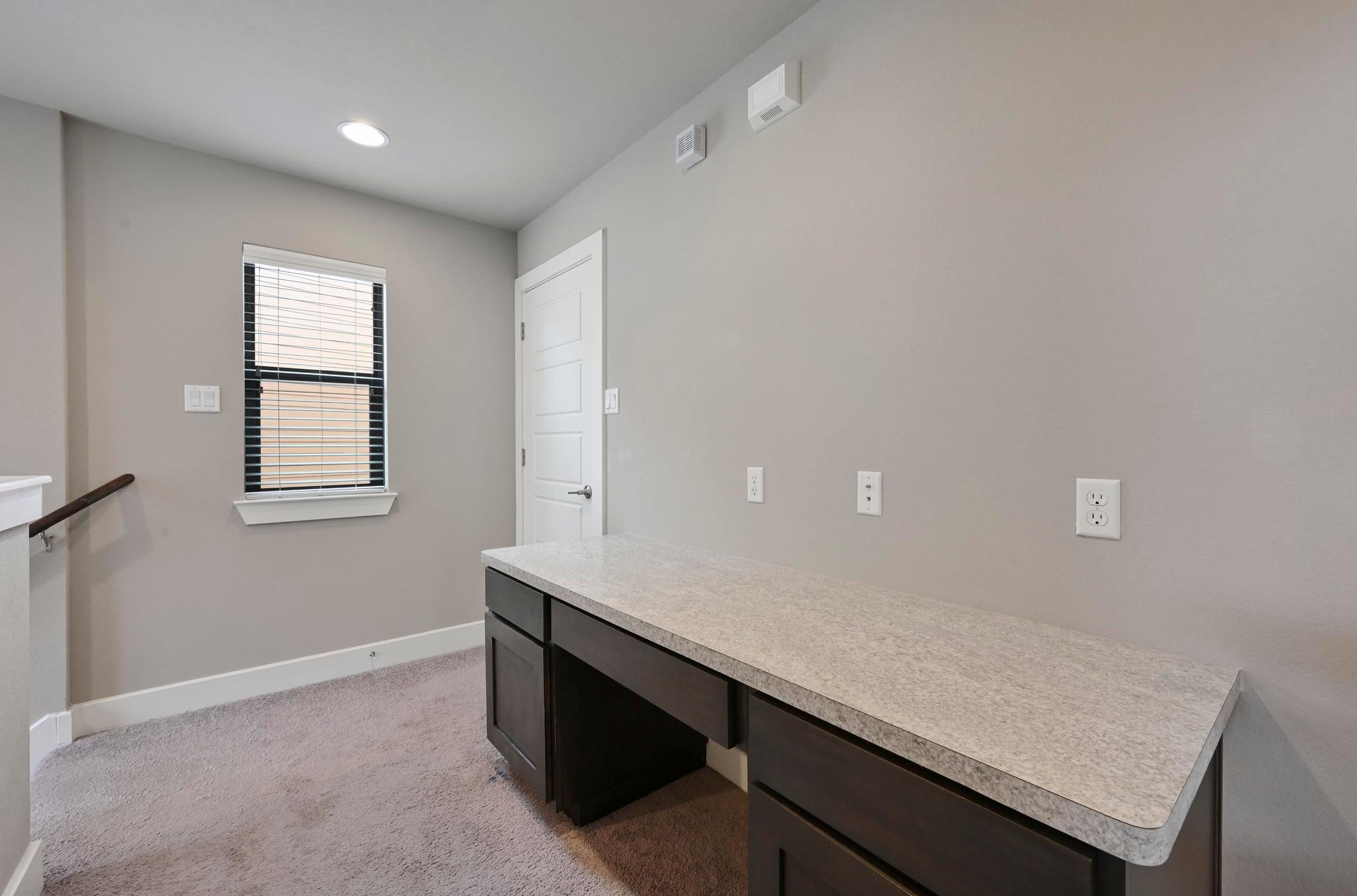 2021 Carlson Dr Property Photo 15