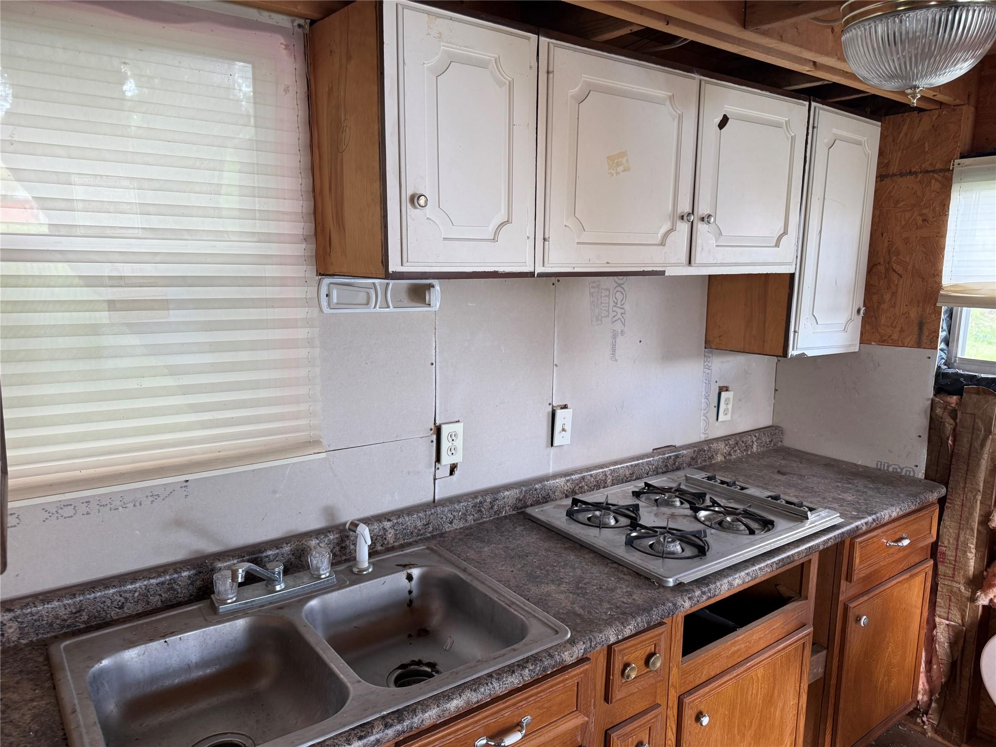 4507905 Property Photo 5