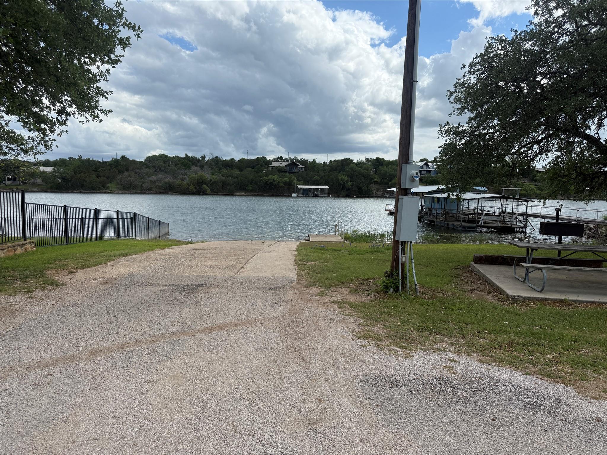 4507905 Property Photo 12
