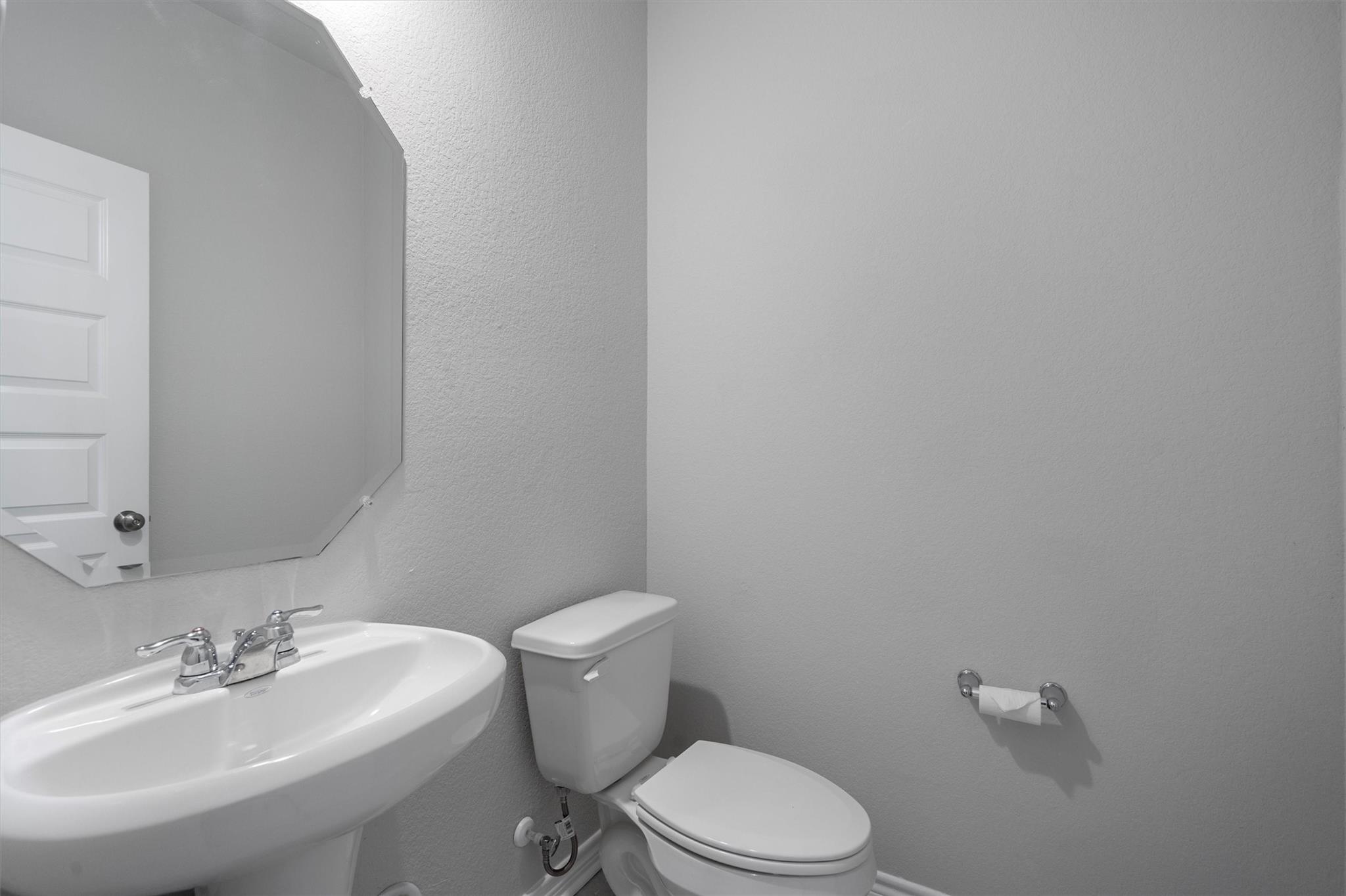 1805 Artesian Springs Xing Property Photo 16