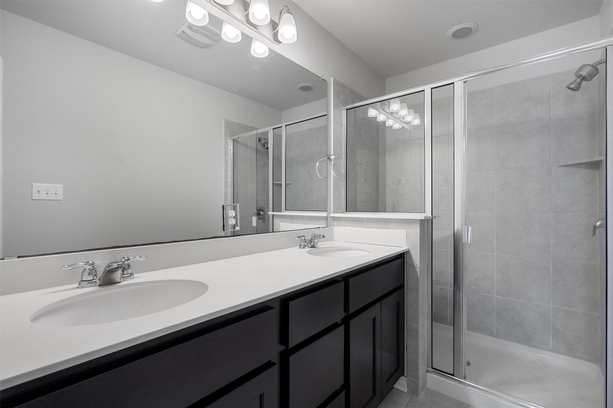 1805 Artesian Springs Xing Property Photo 19