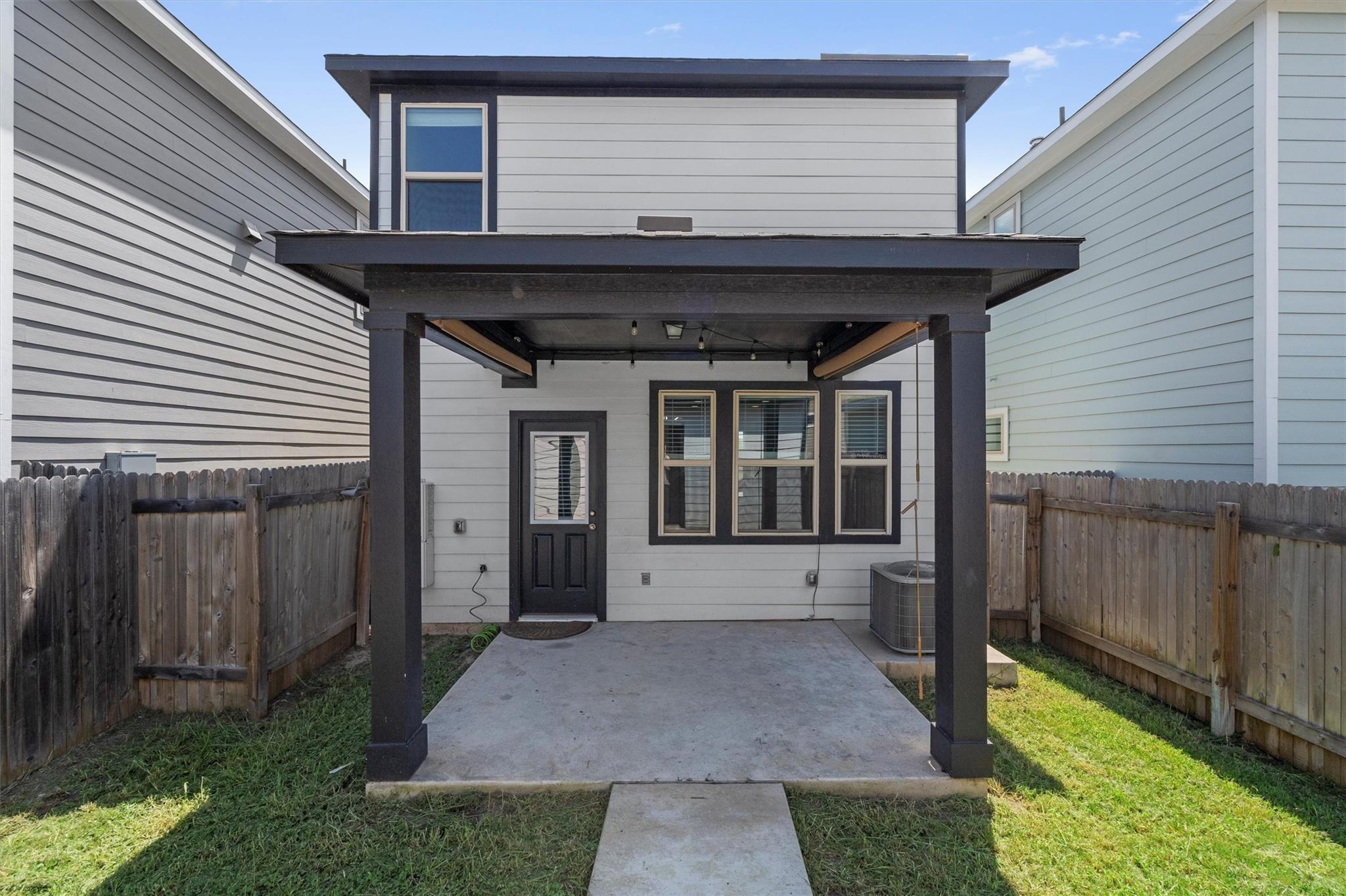 1805 Artesian Springs Xing Property Photo 28