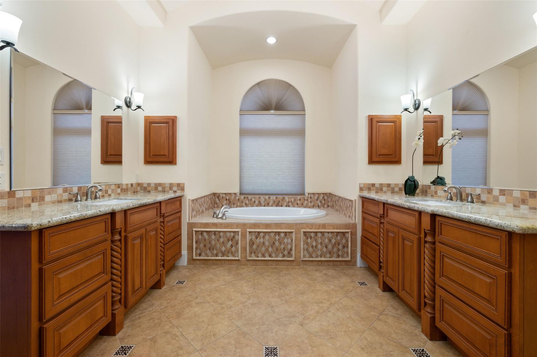 107 Caicos Cv Property Photo 14
