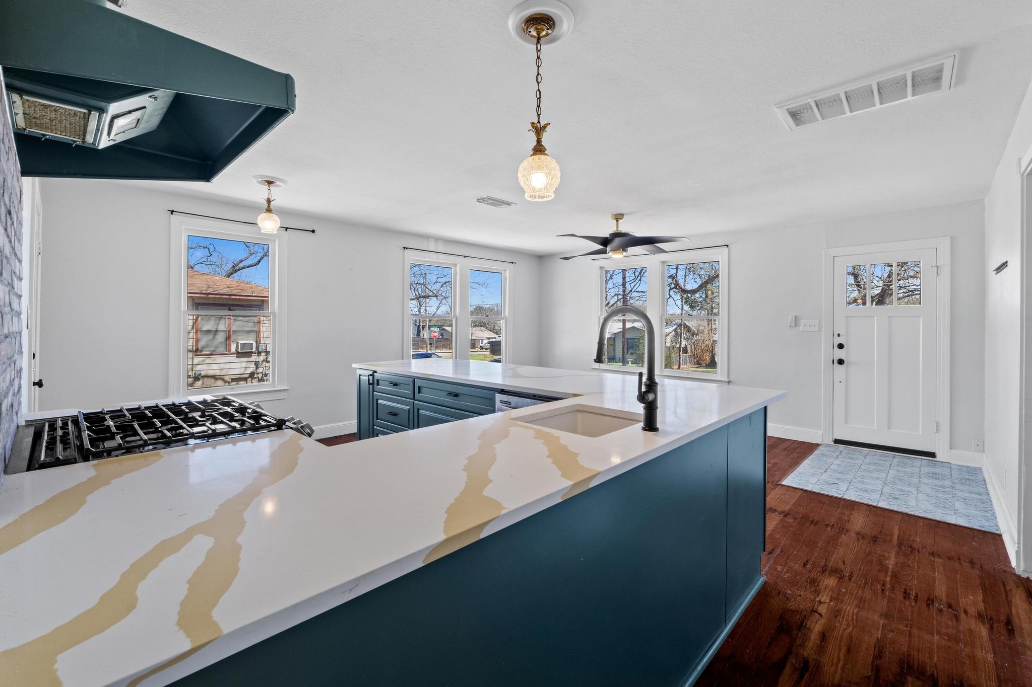 2702 S 2nd St #1 & 2 Property Photo 7