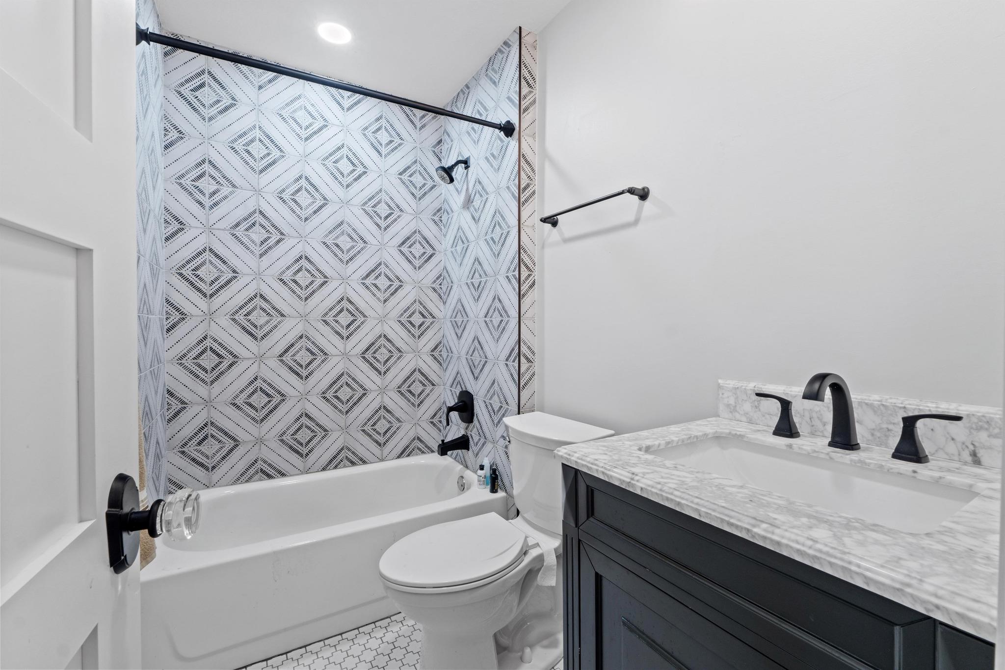 2702 S 2nd St #1 & 2 Property Photo 12