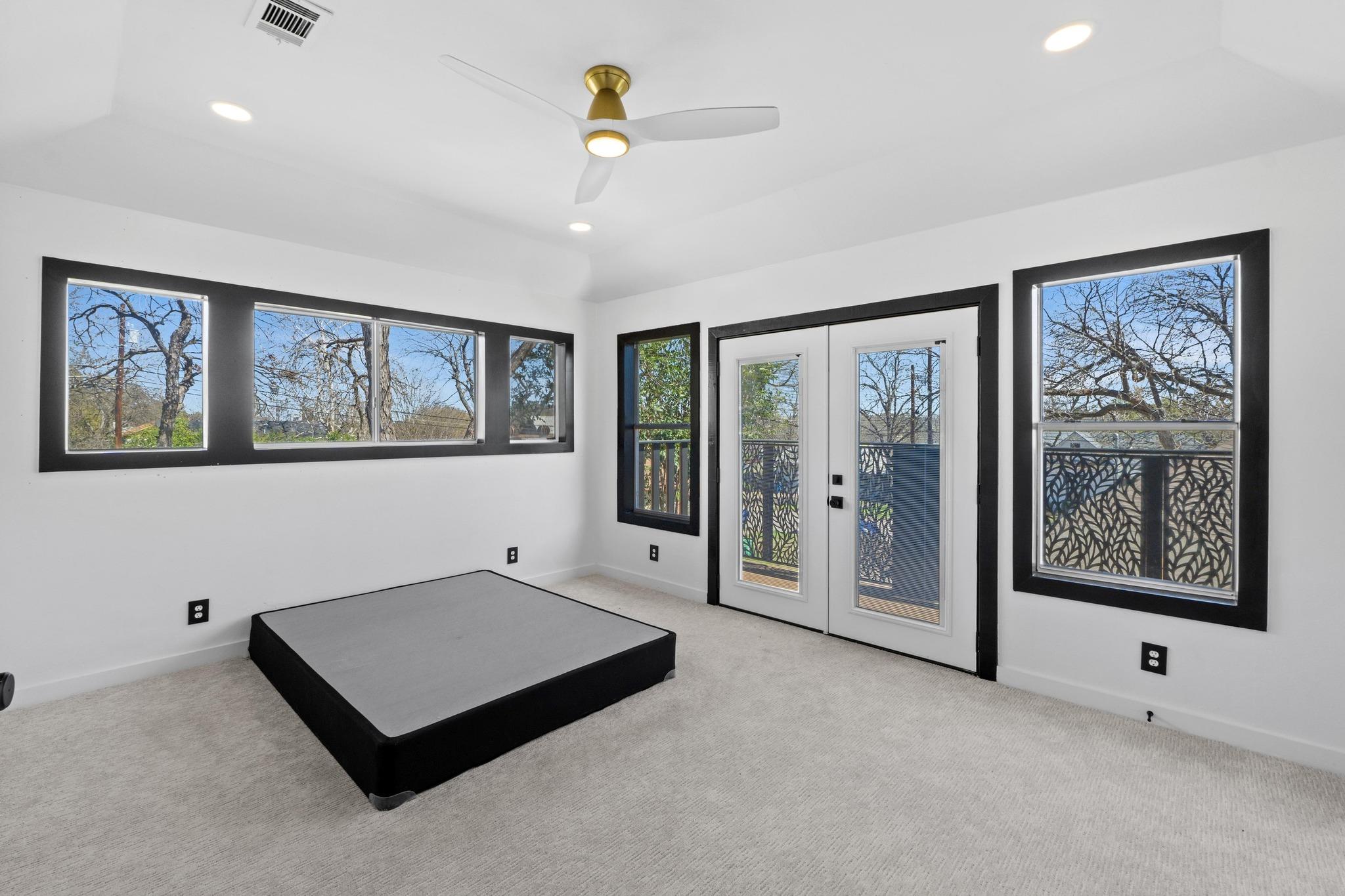 2702 S 2nd St #1 & 2 Property Photo 23