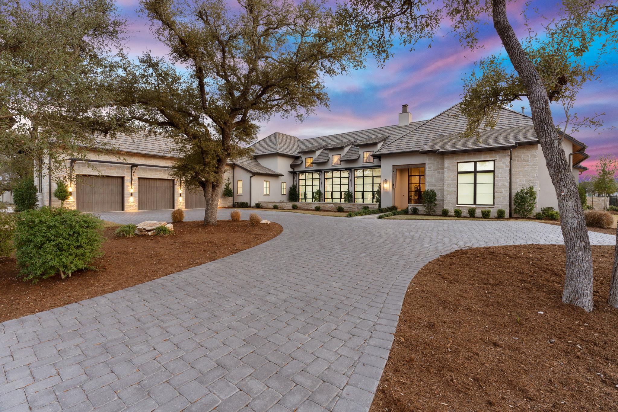 229 Tiffanie Way Property Photo