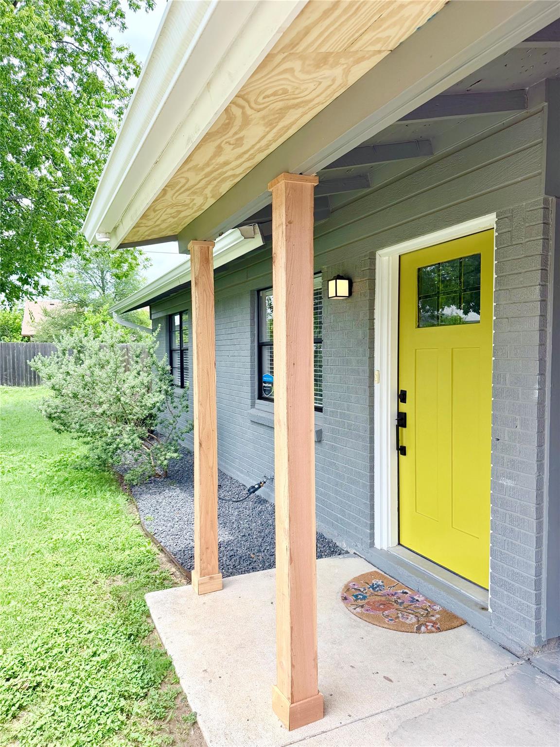 10700 Plains Trl Property Photo 4
