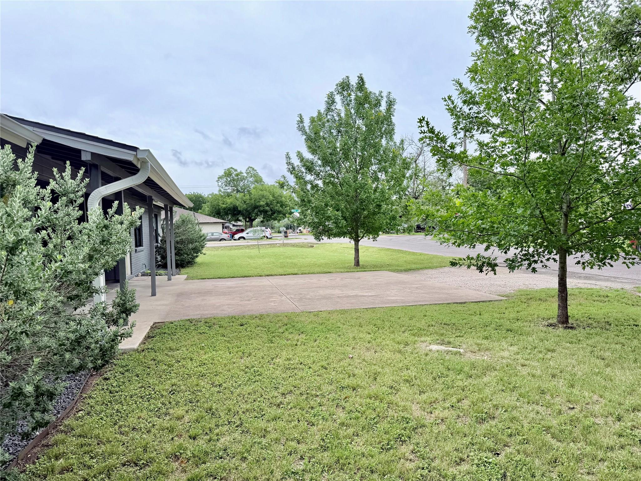 10700 Plains Trl Property Photo 20