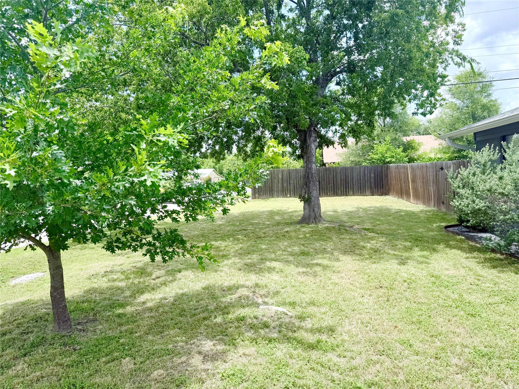 10700 Plains Trl Property Photo 21