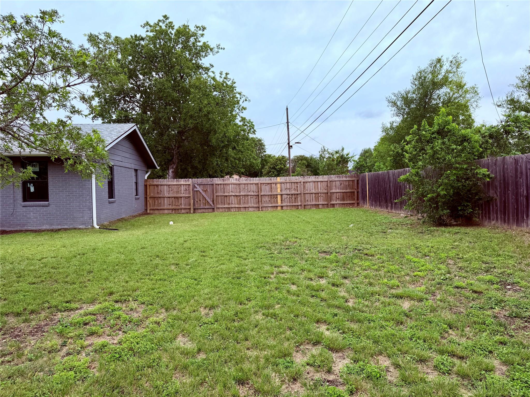 10700 Plains Trl Property Photo 30