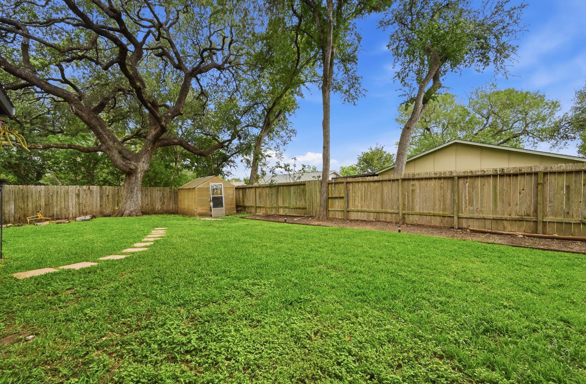 2509 Redleaf Ln Property Photo 24