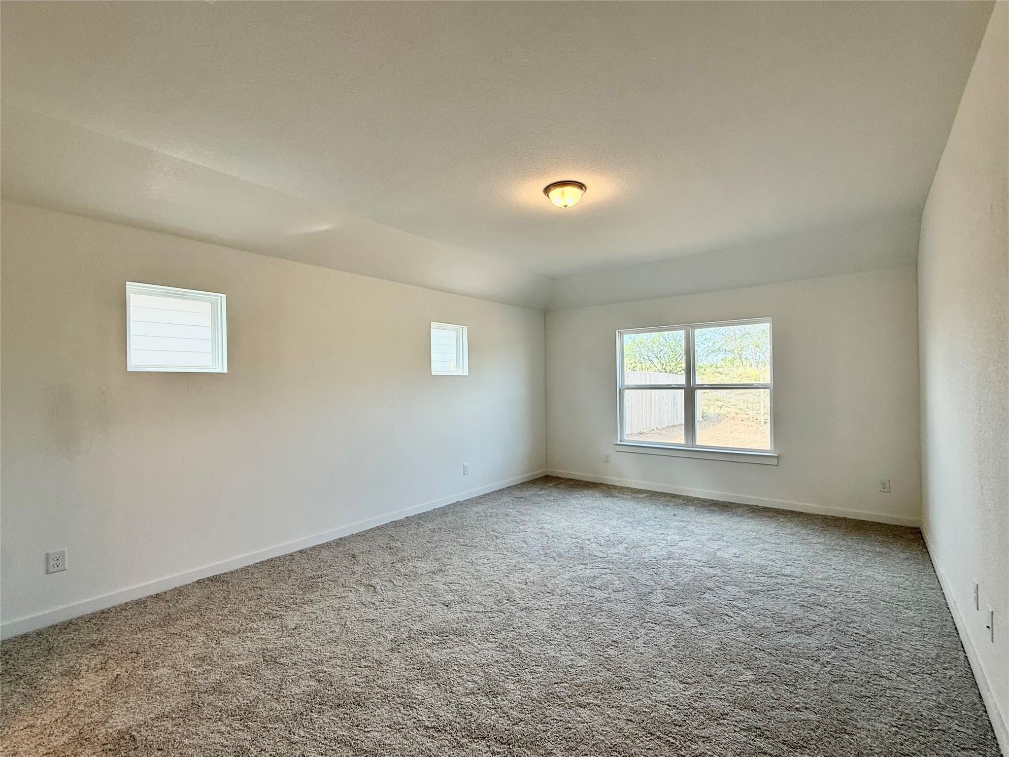 14216 Grassley Trl Property Photo 6