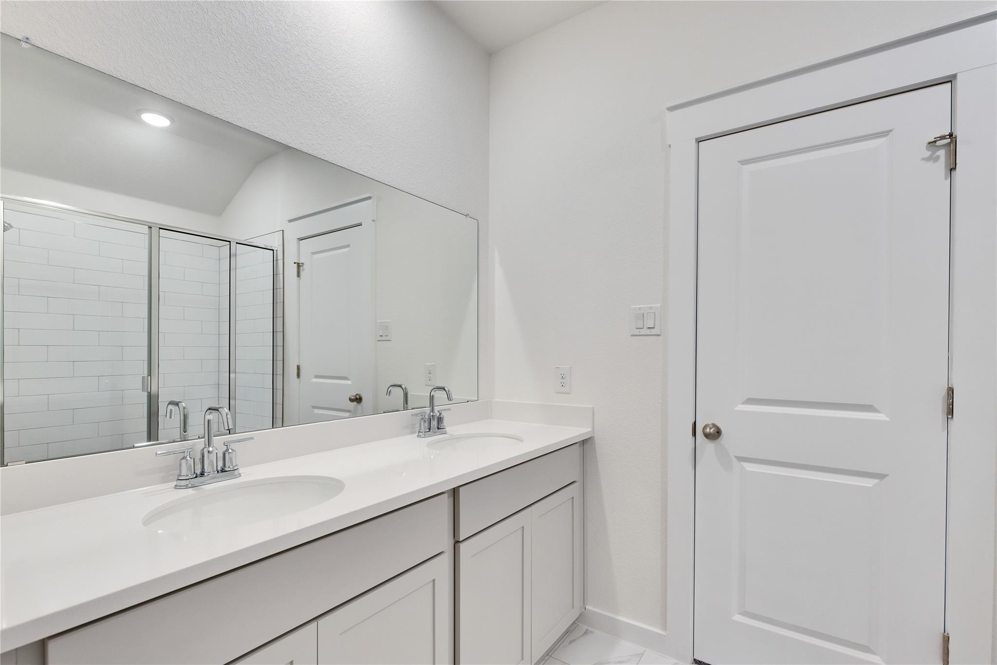 14216 Grassley Trl Property Photo 30