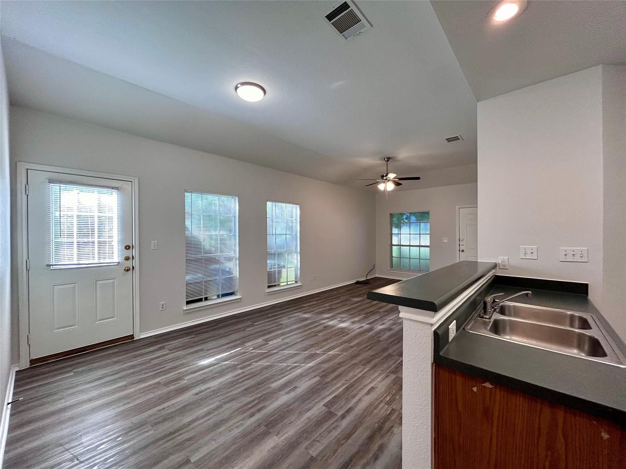 12305 Abney Dr Property Photo 5