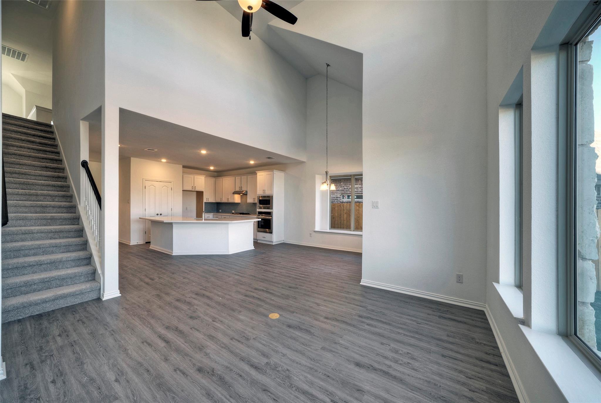 2428 Demorse None Property Photo 12