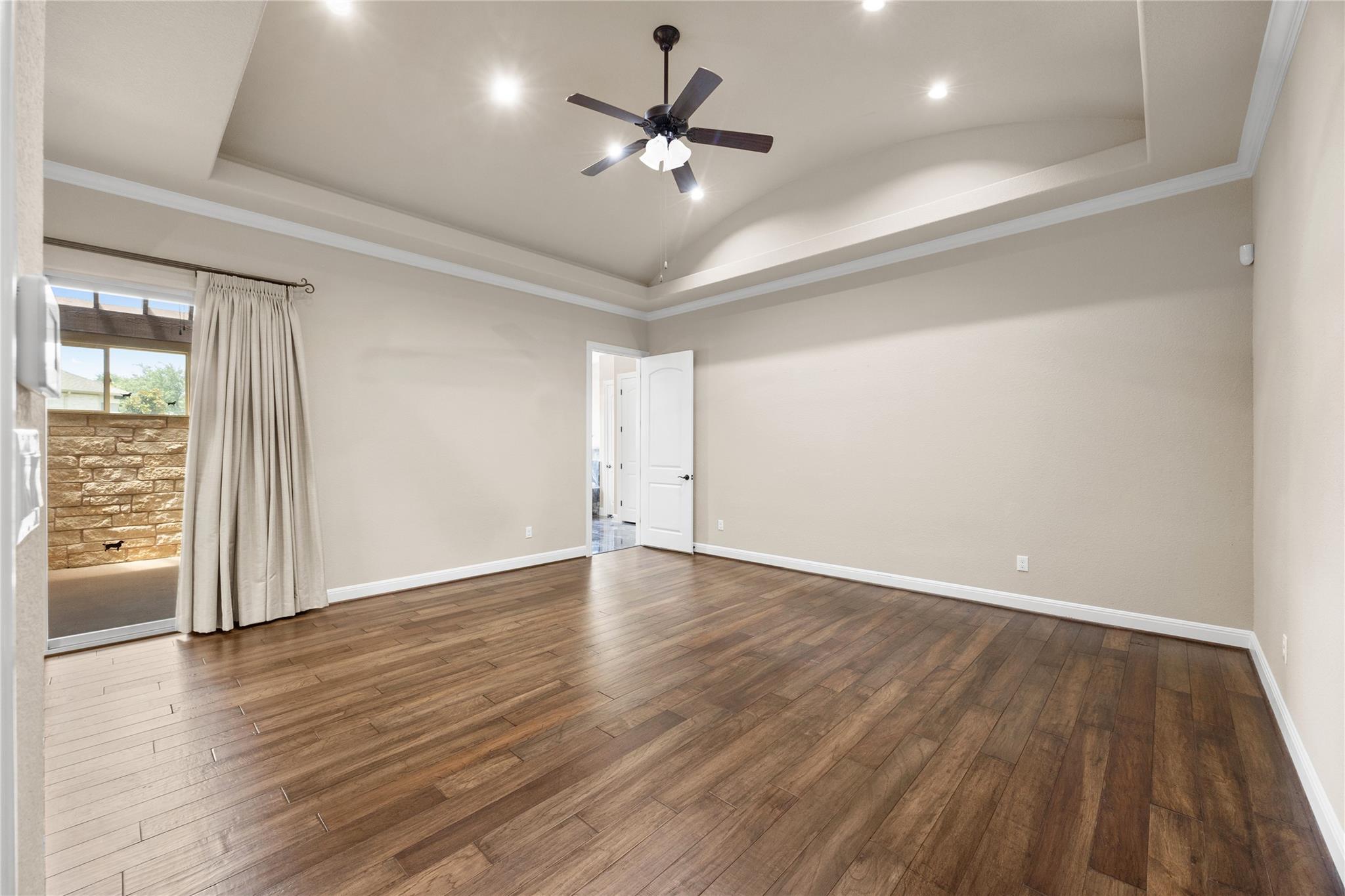 900 Hawthorne Loop Property Photo 20