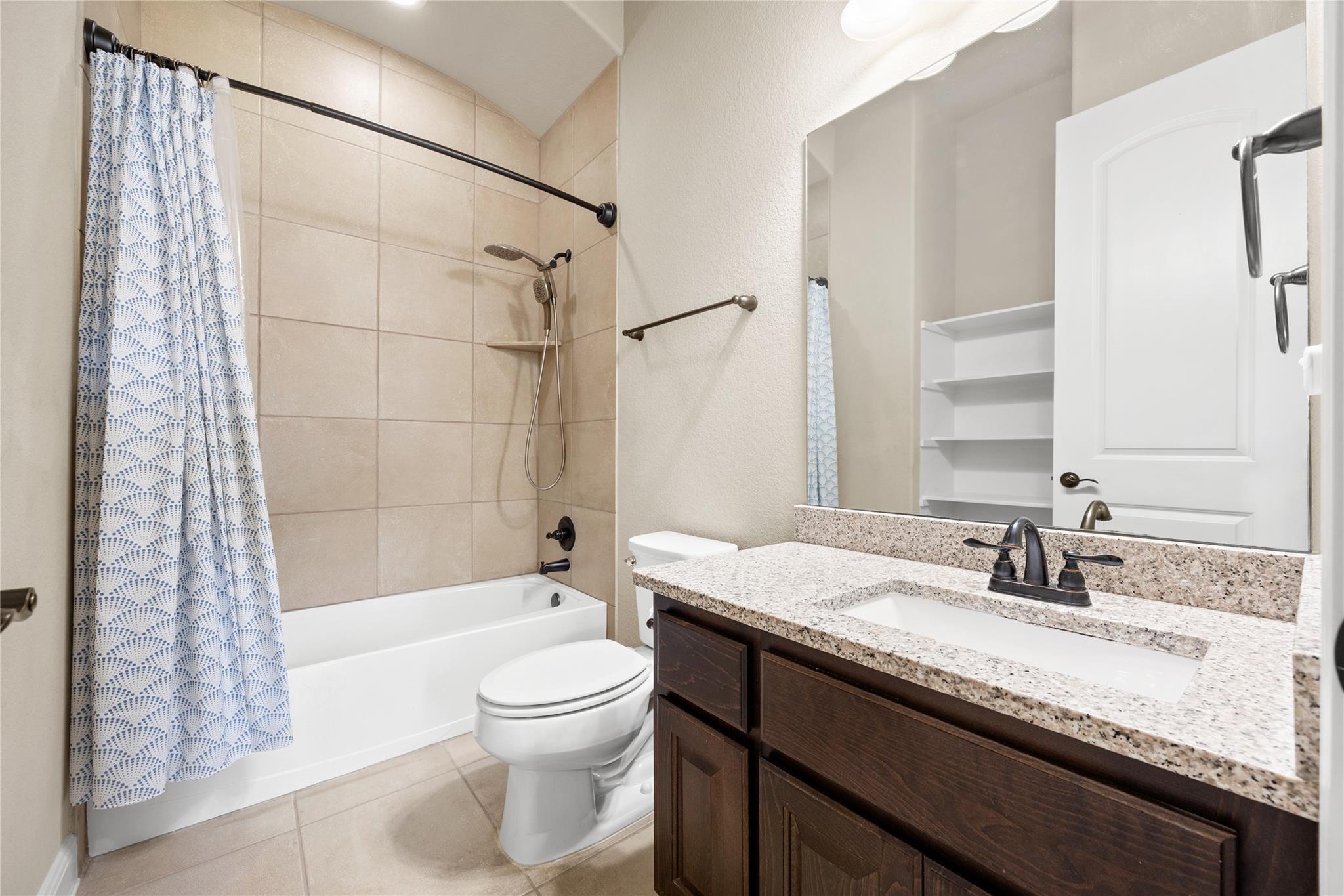 900 Hawthorne Loop Property Photo 31