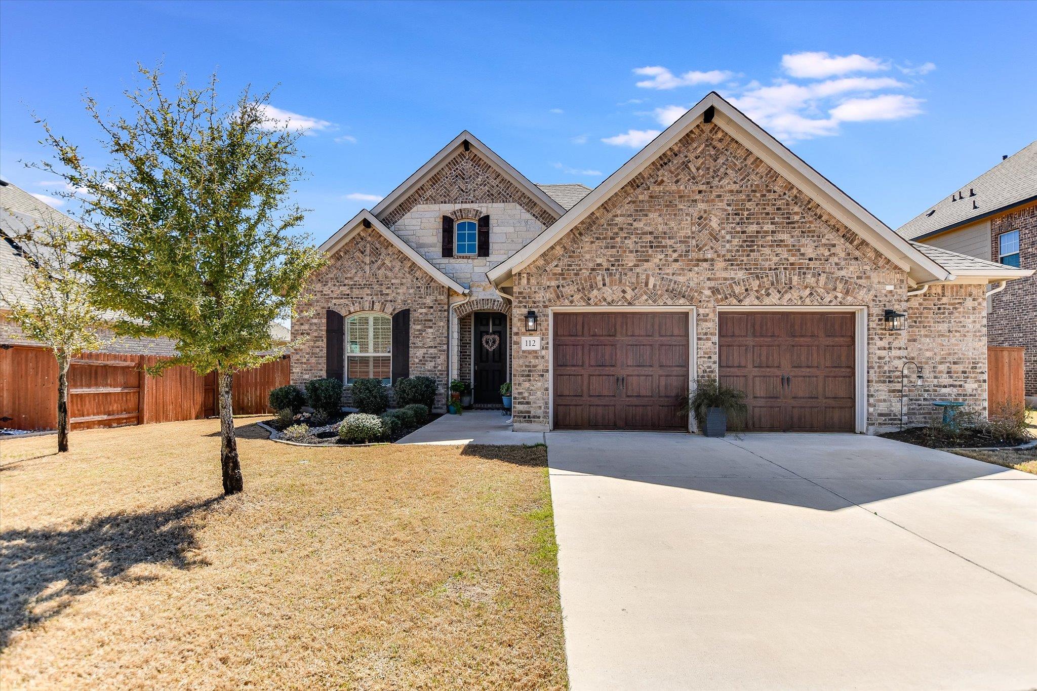112 Rio Ranchero Rd Property Photo