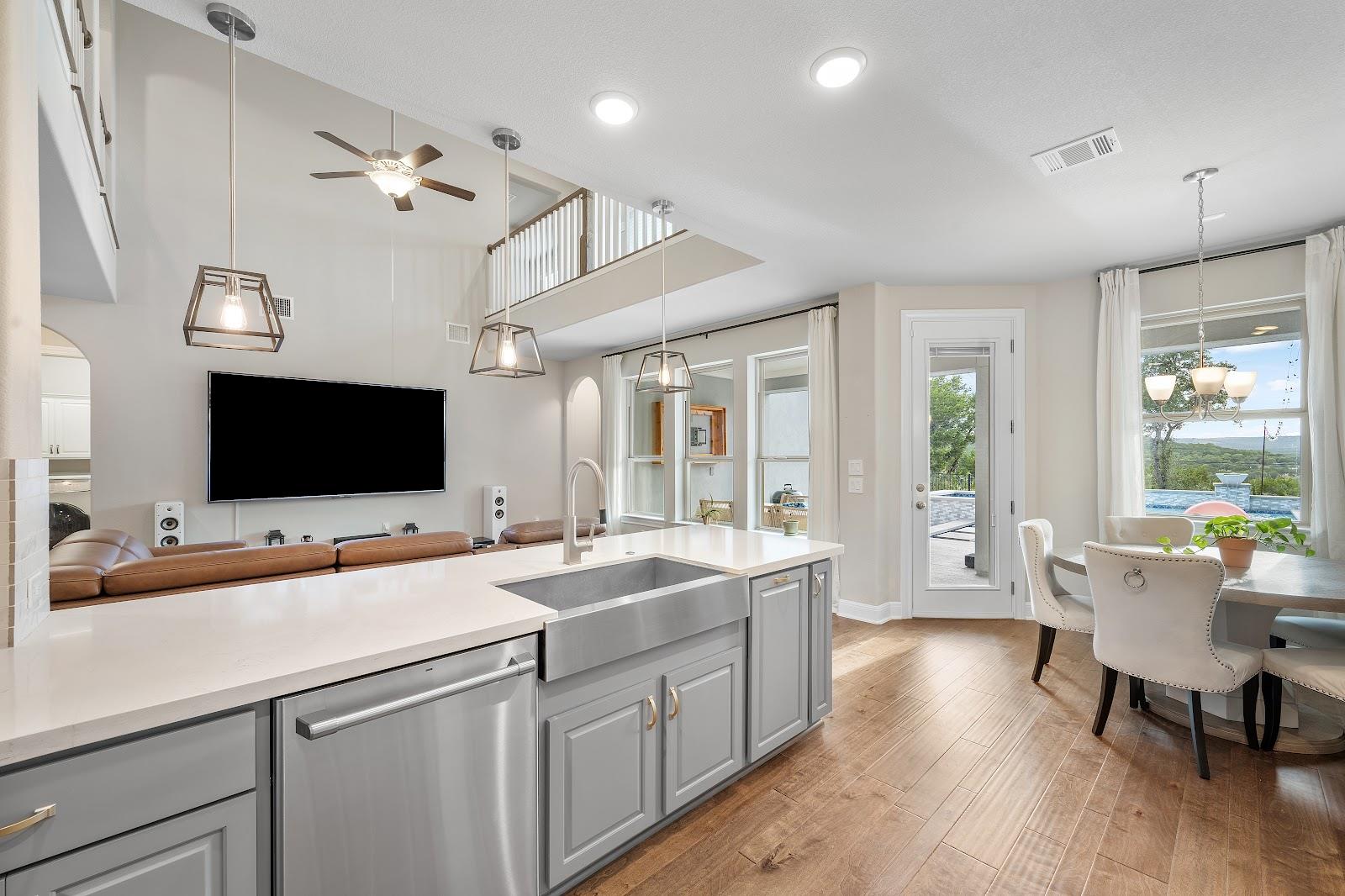 2709 Villa Capri Ct Property Photo 12