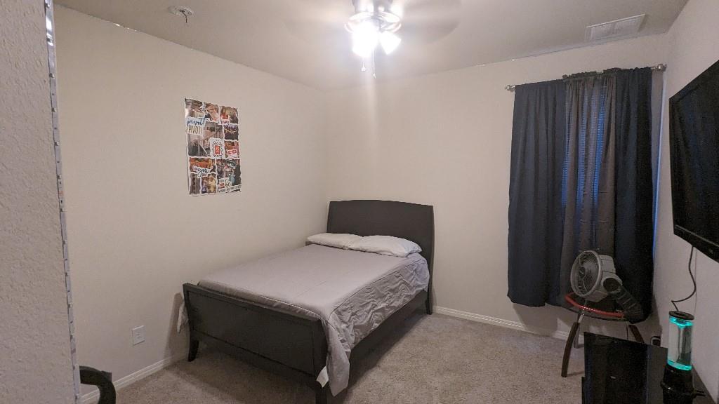 166 Pecos St Property Photo 8