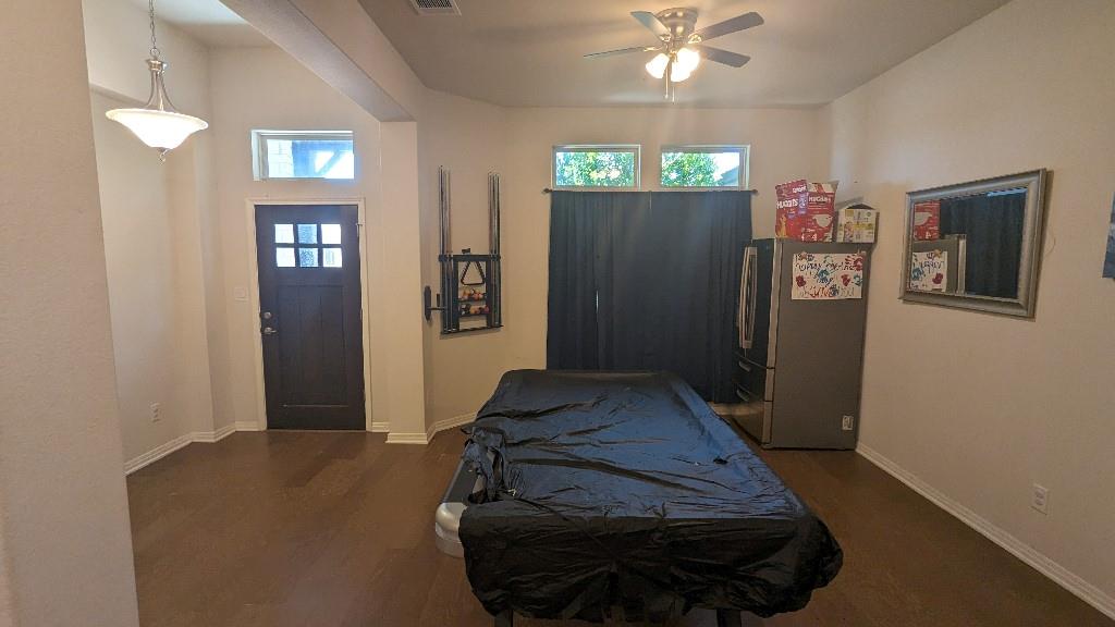 166 Pecos St Property Photo 18