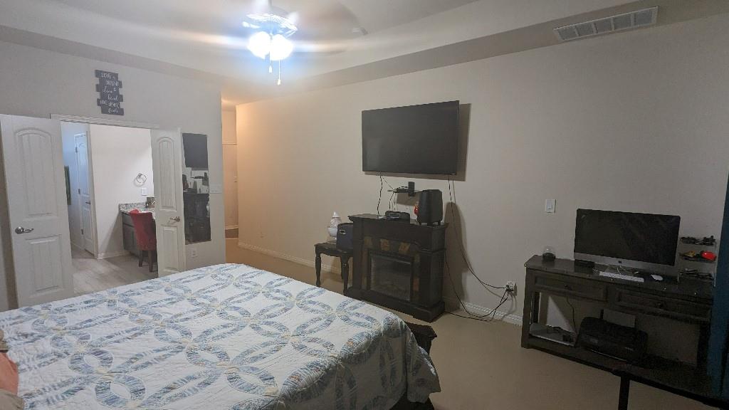 166 Pecos St Property Photo 33