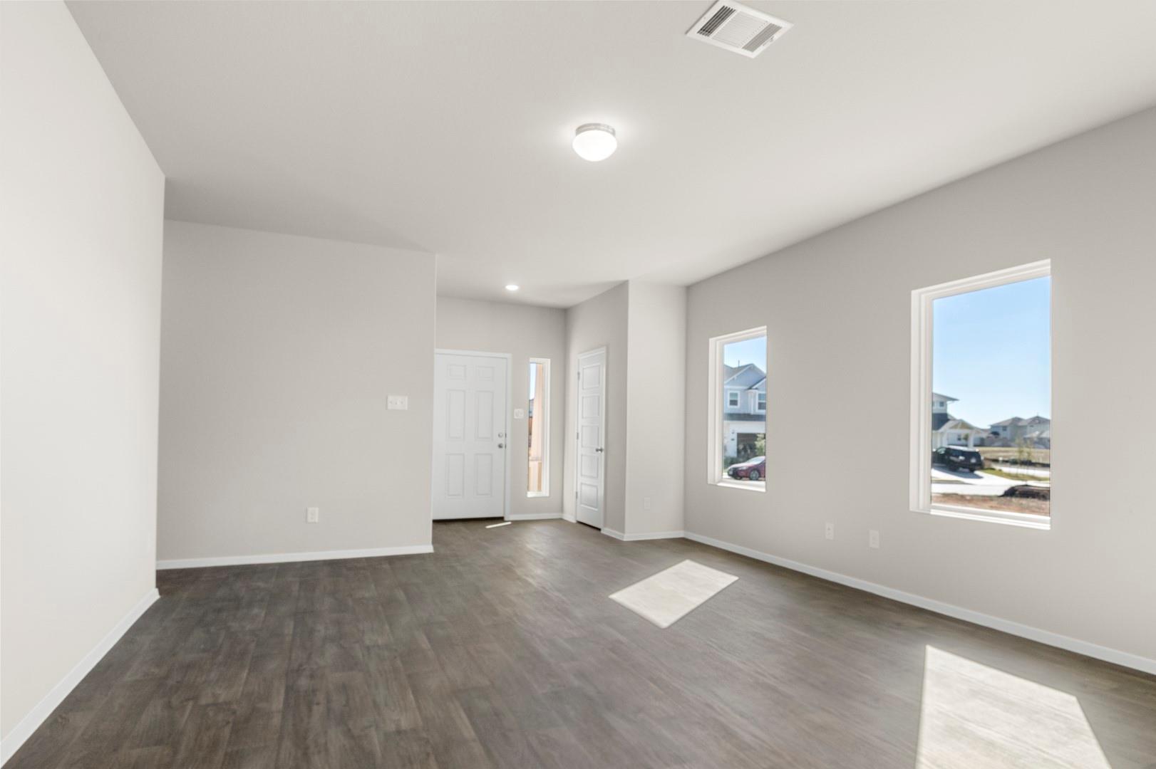 372 Jade St Property Photo 17