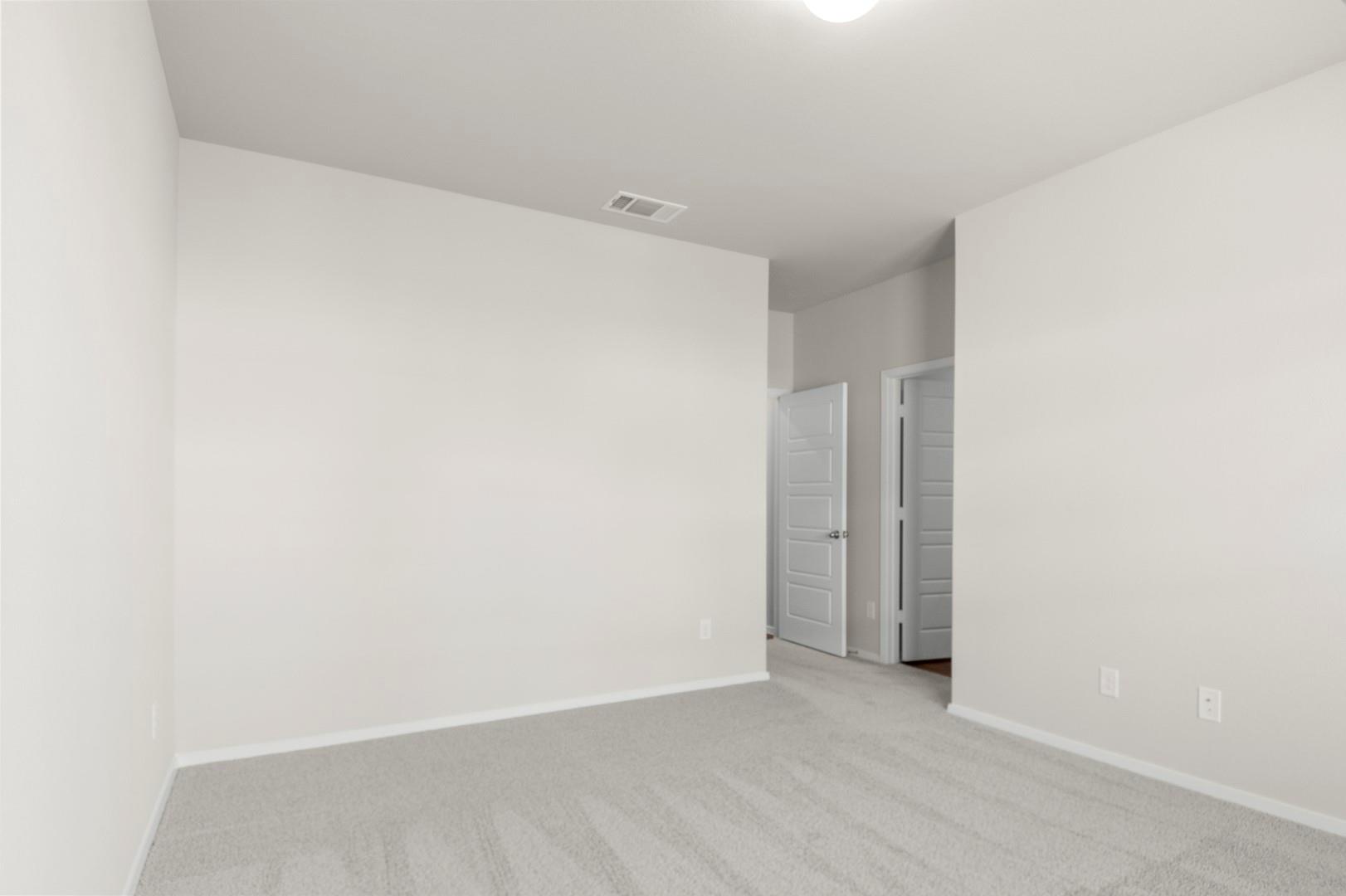 372 Jade St Property Photo 29