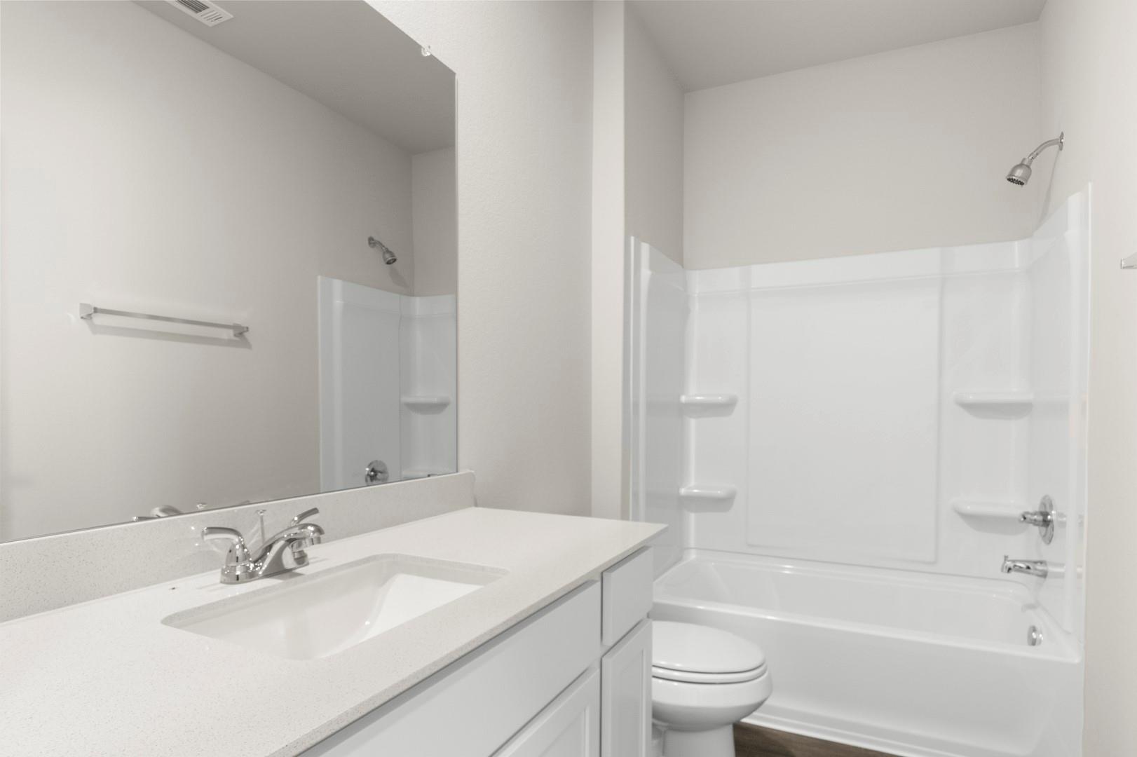 372 Jade St Property Photo 35