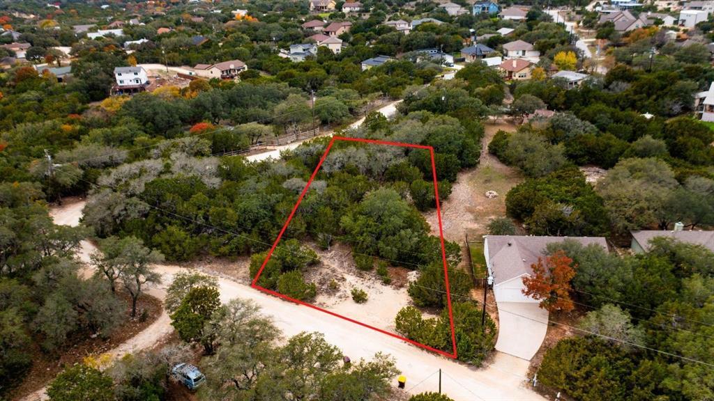 17110 Oak Cliff Cir Property Photo