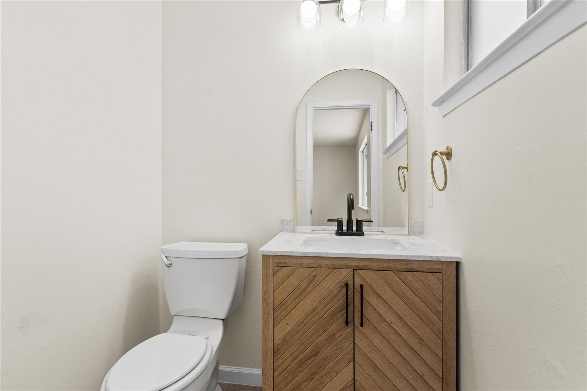 6611 Boleynwood Dr Property Photo 14