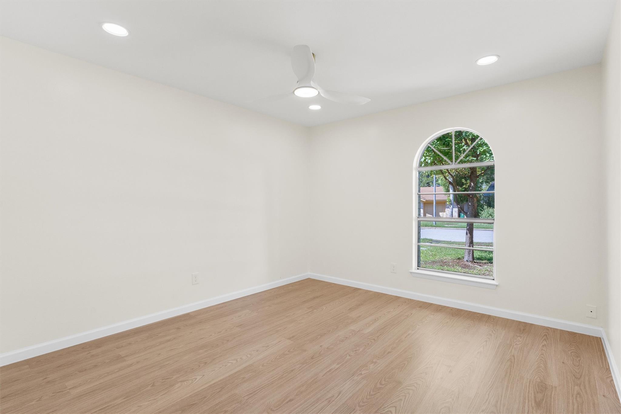 6611 Boleynwood Dr Property Photo 18