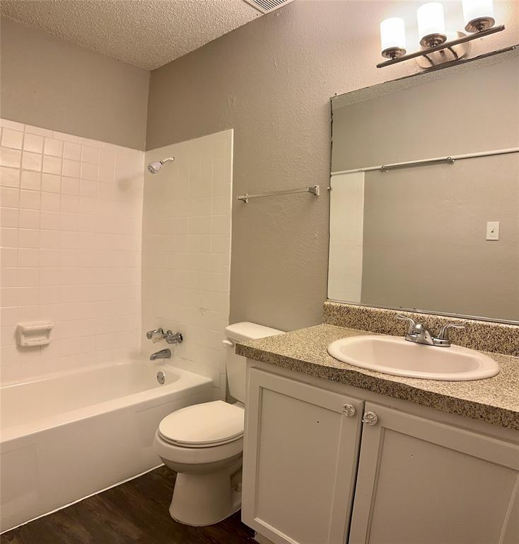 5426 Menchaca Rd #125 Property Photo 6