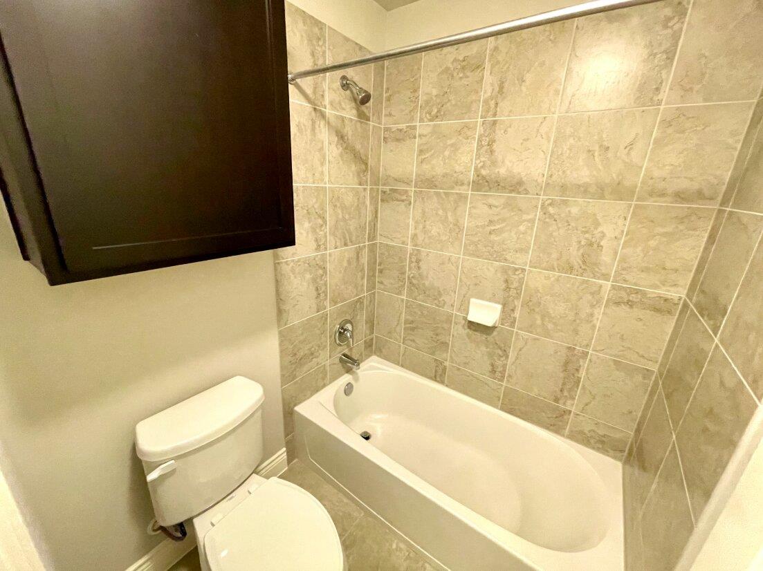 218 Summer Pointe Dr Property Photo 27