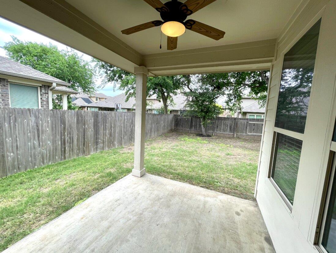 218 Summer Pointe Dr Property Photo 33