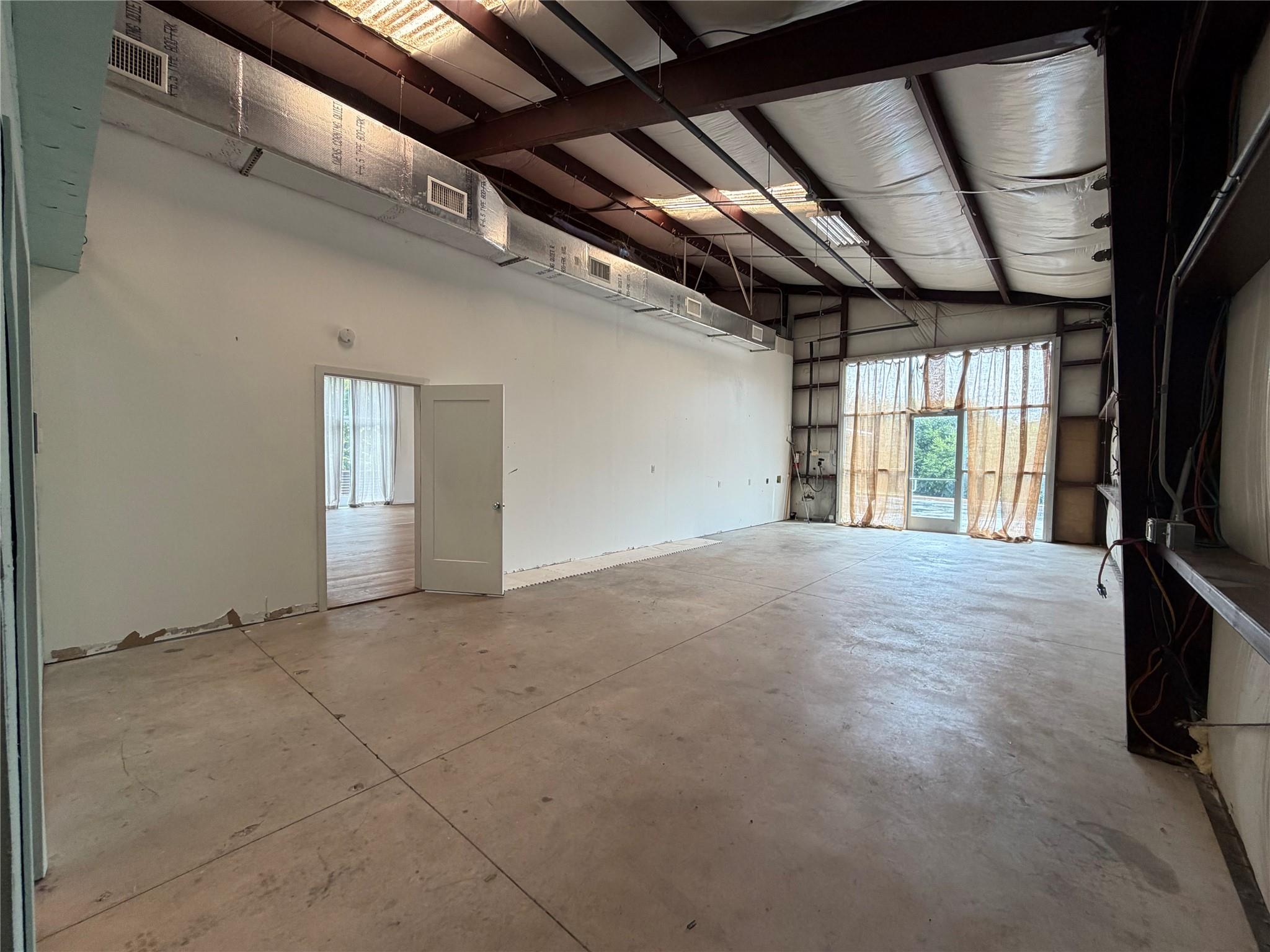 4825 Weidemar Ln #600 Property Photo 7