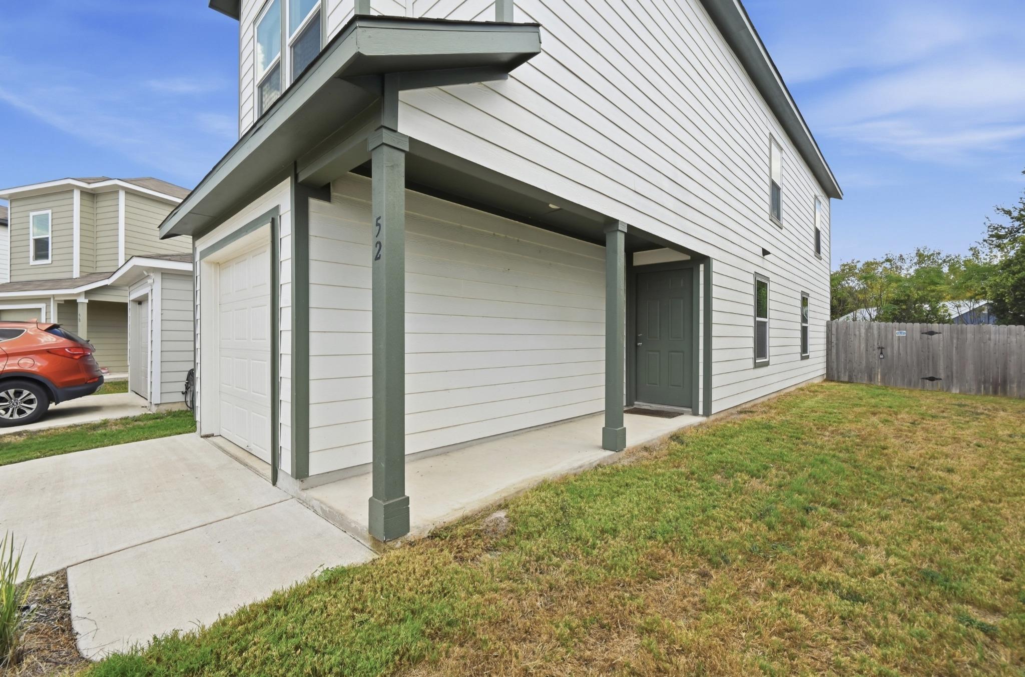 52 Trinity Cir Property Photo 4