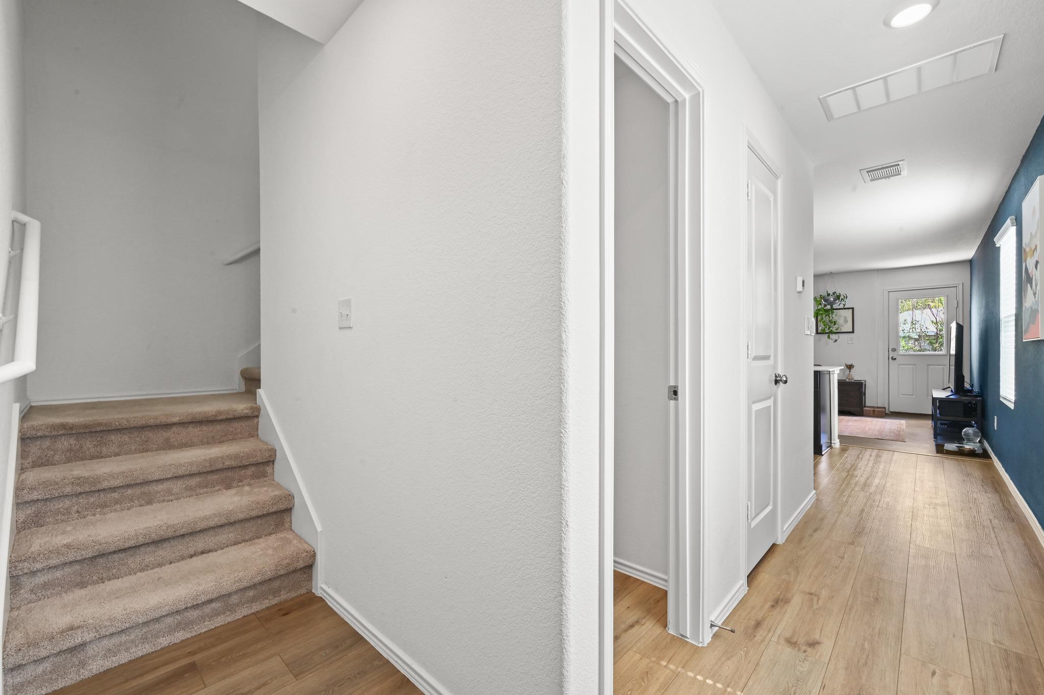 52 Trinity Cir Property Photo 6
