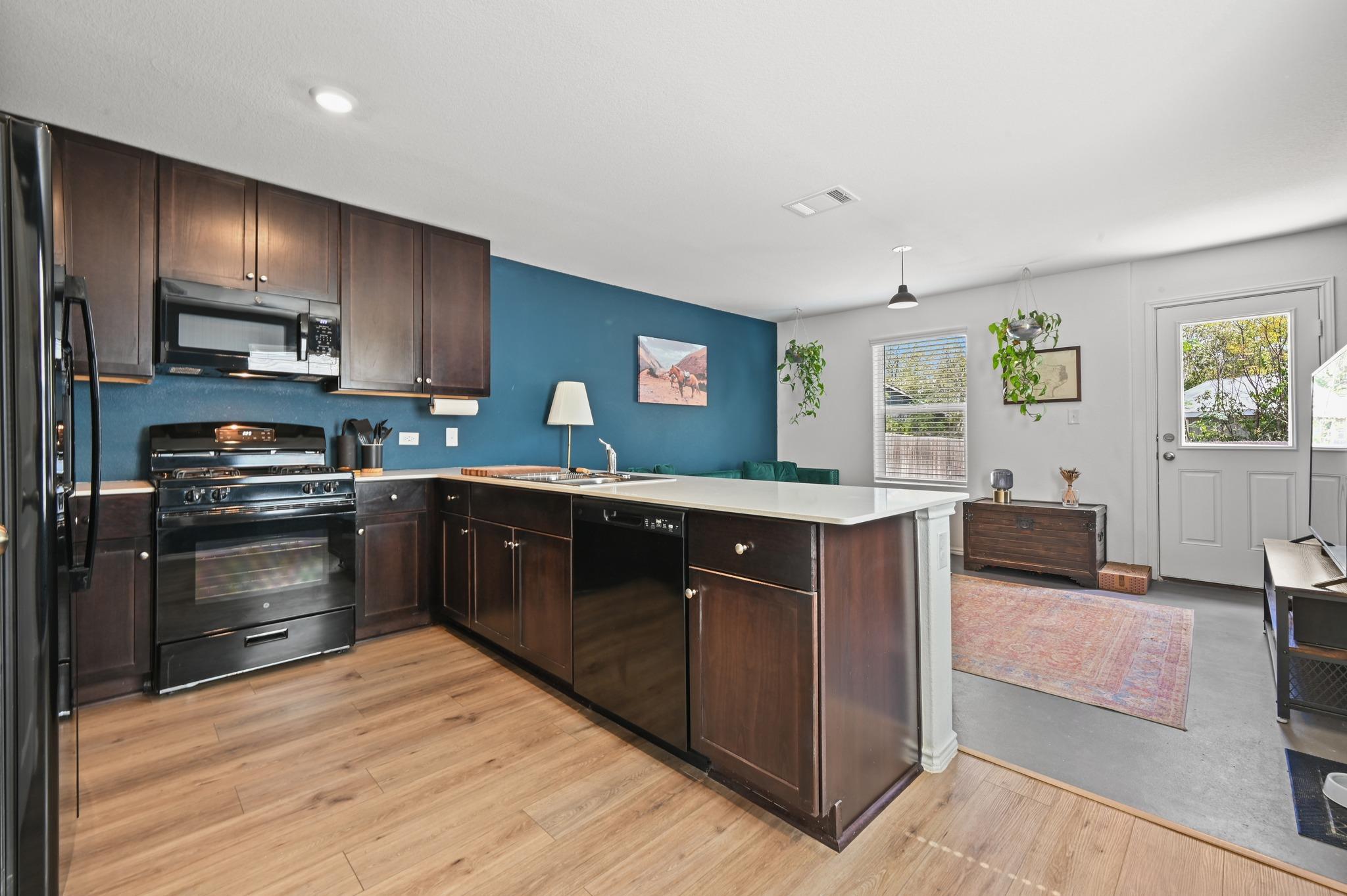 52 Trinity Cir Property Photo 8