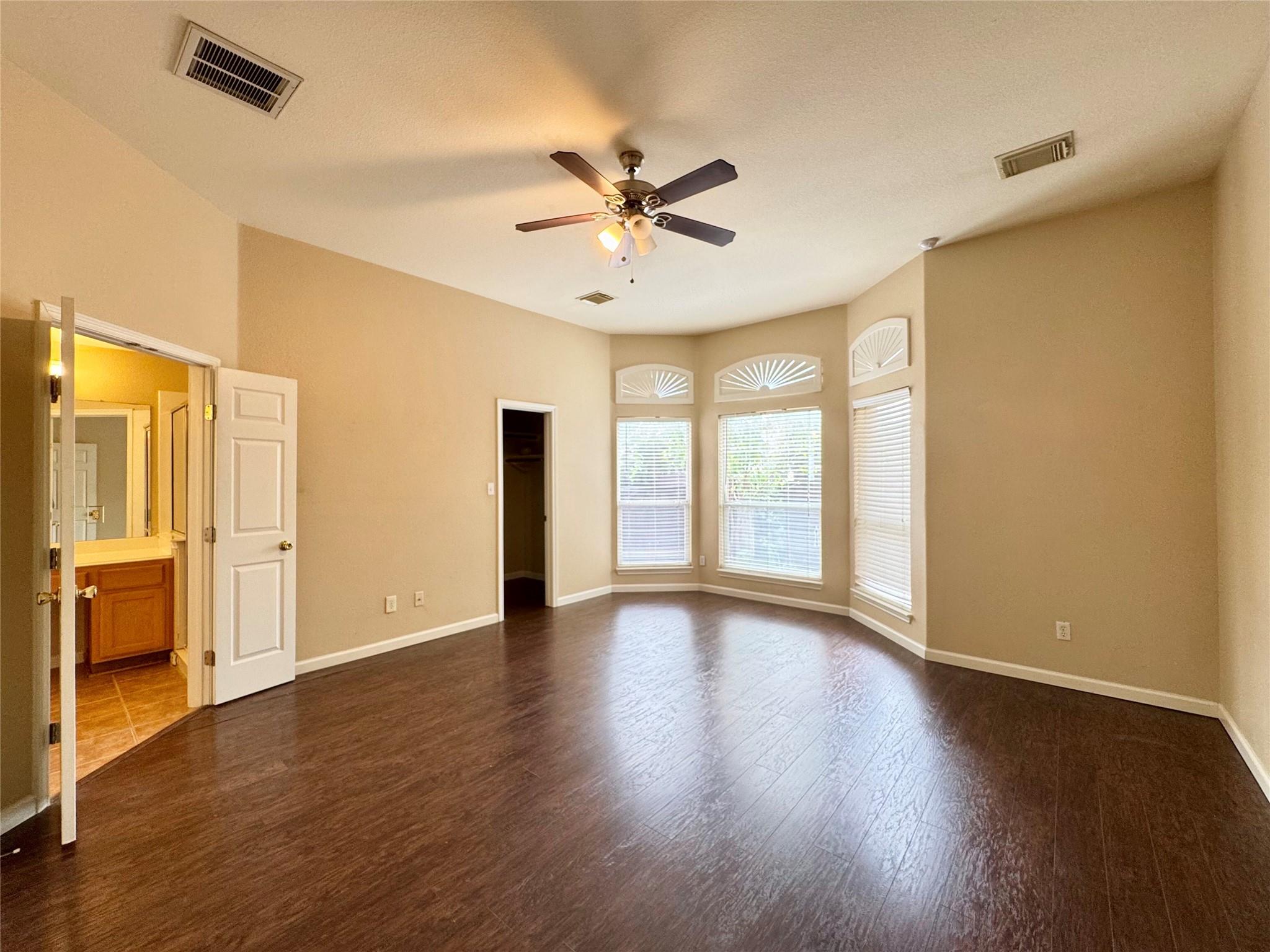 7201 Two Jacks Trl Property Photo 3