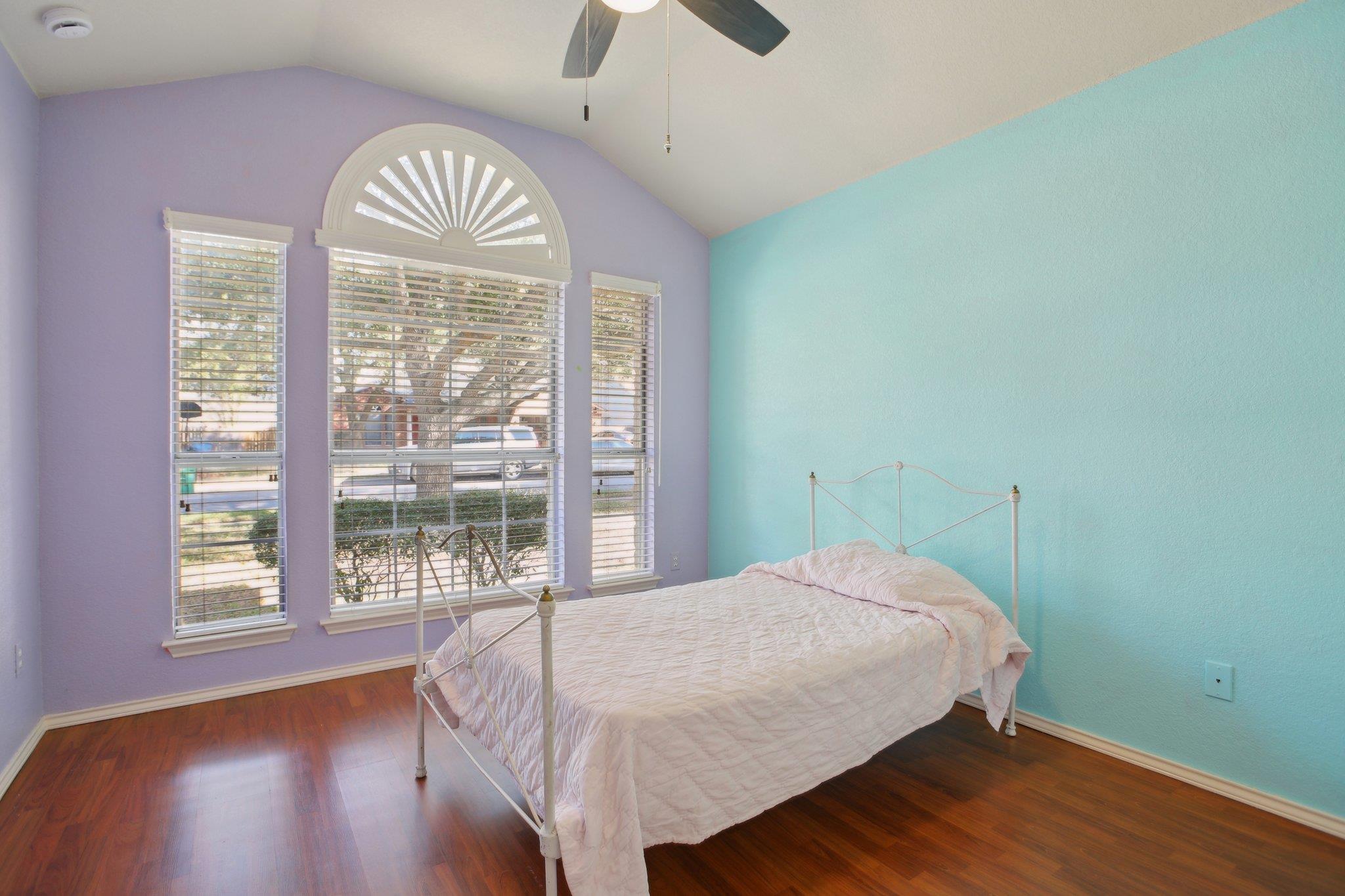 809 Clarence Bohls Ln Property Photo 11