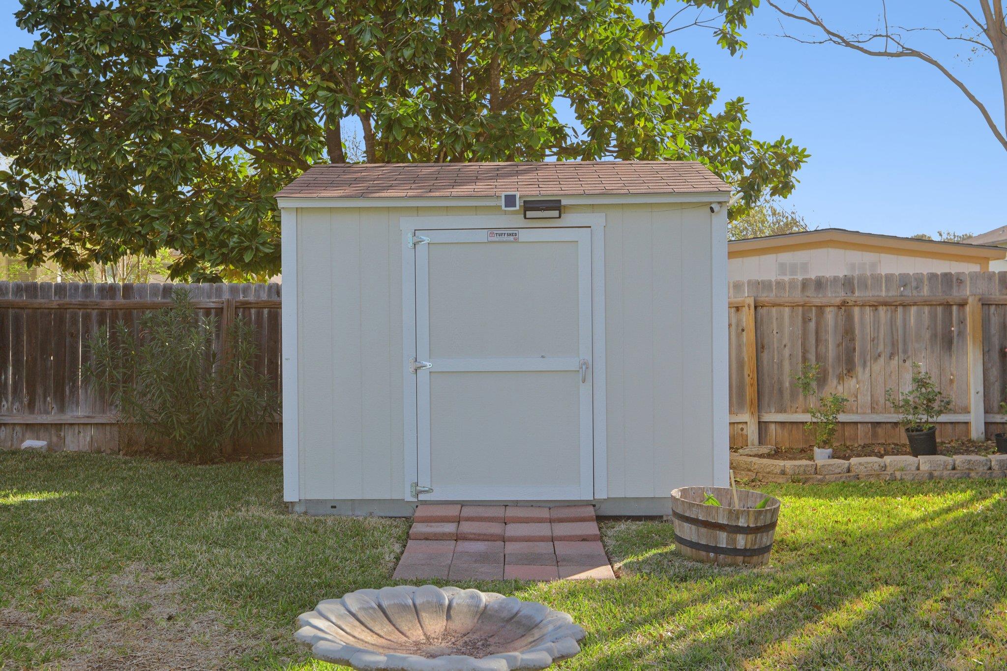 809 Clarence Bohls Ln Property Photo 15