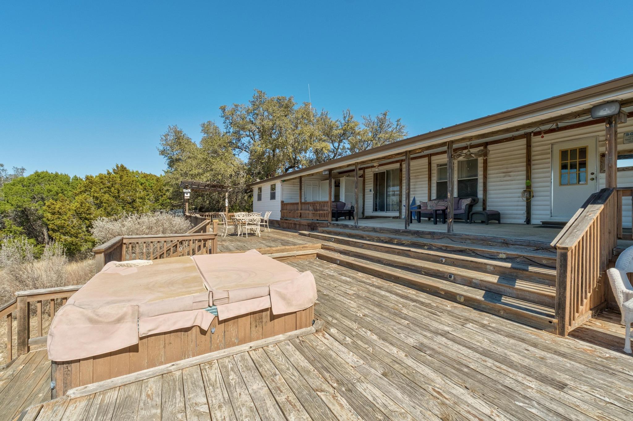 1802 Overland Stage Rd Property Photo 16