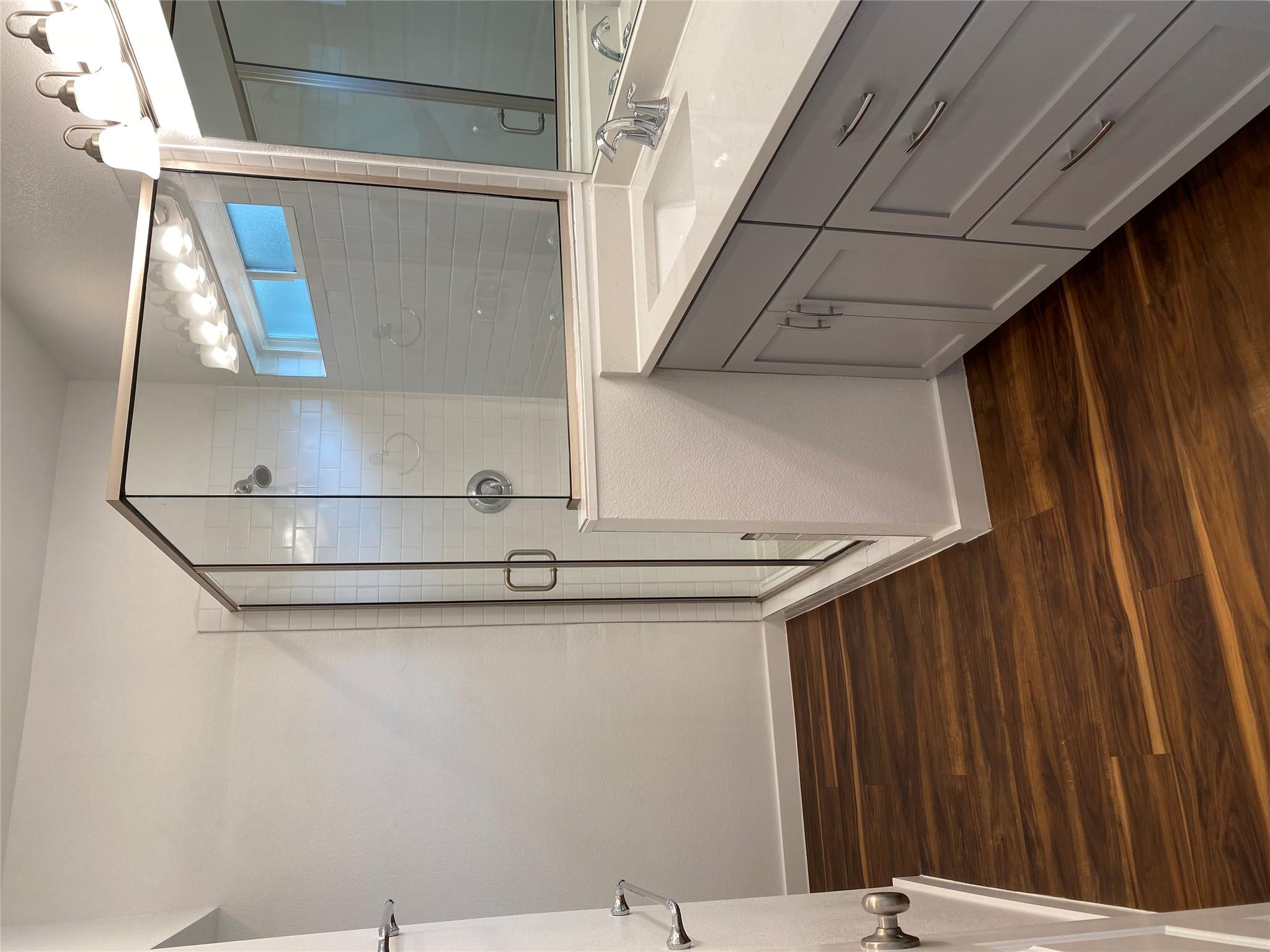 7907 Brodie Ln #b Property Photo 14