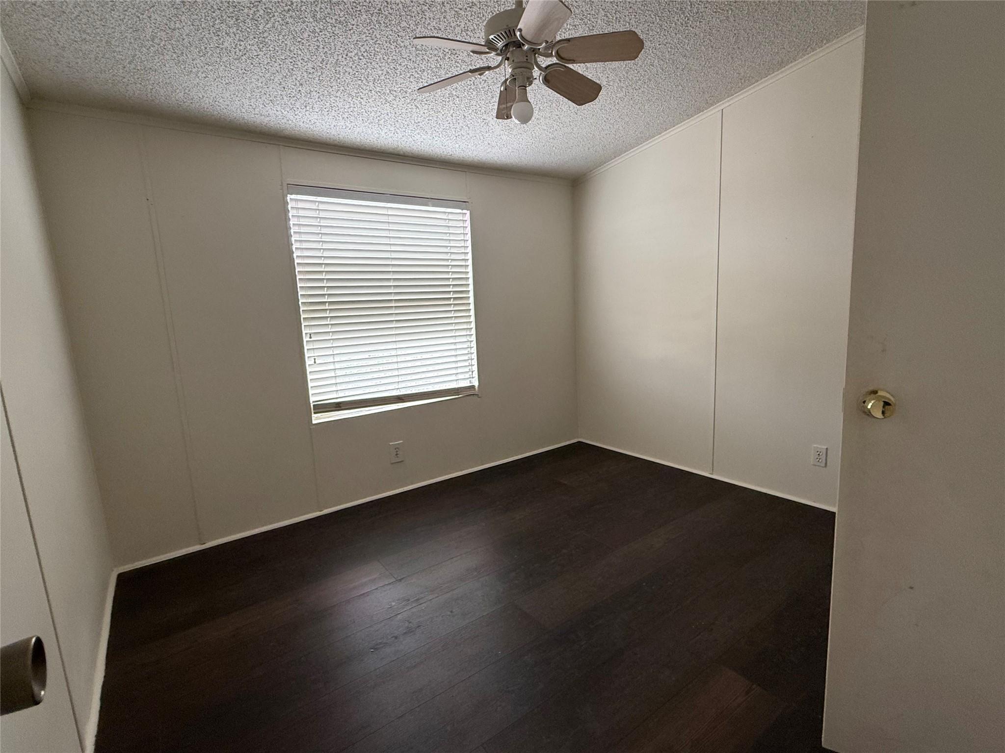 109 Cross Meadow Cv Property Photo 16