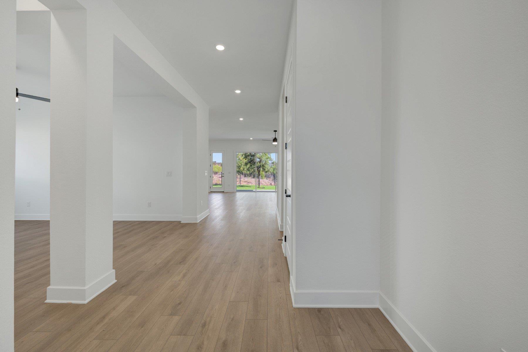 720 Teakmill Trl Property Photo 4