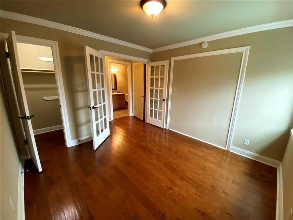 2500 Steck Ave #2 Property Photo 8